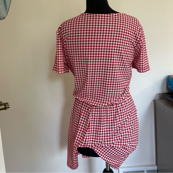 DEX red and white gingham jumpsuit/ romper size L - Picture 9 of 10